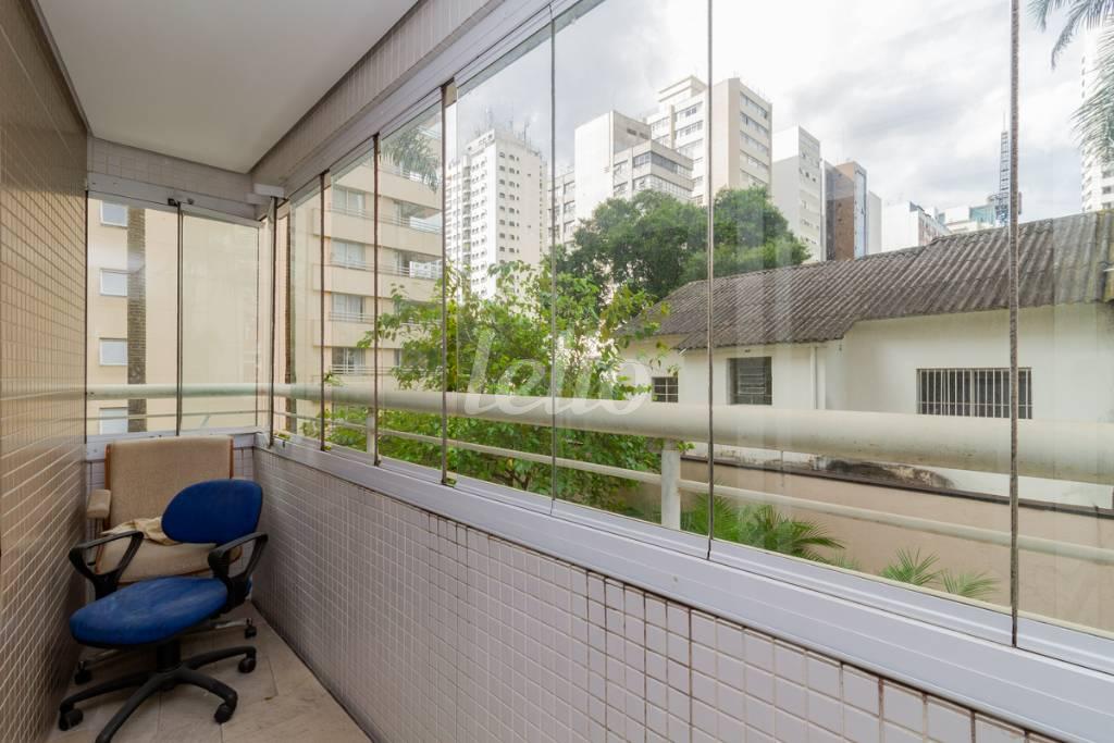 VARANDA SUITE 3 de Apartamento à venda, Padrão com 220 m², 3 quartos e 4 vagas em Paraíso - São Paulo