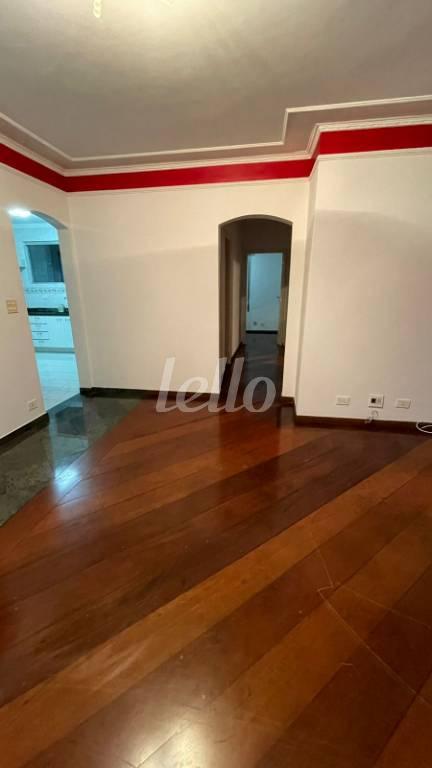 SALA de Apartamento à venda, Padrão com 94 m², 3 quartos e 1 vaga em Vila Albertina - São Paulo