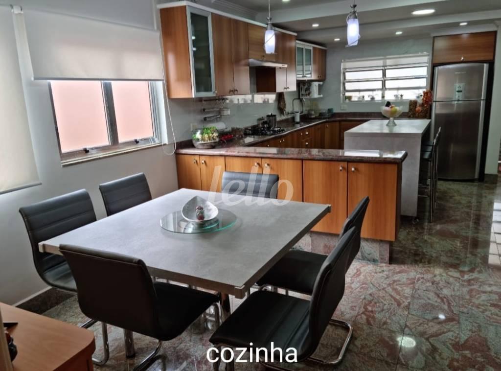 COZINHA de Casa à venda, sobrado com 500 m², 4 quartos e 2 vagas em Parque da Mooca - São Paulo