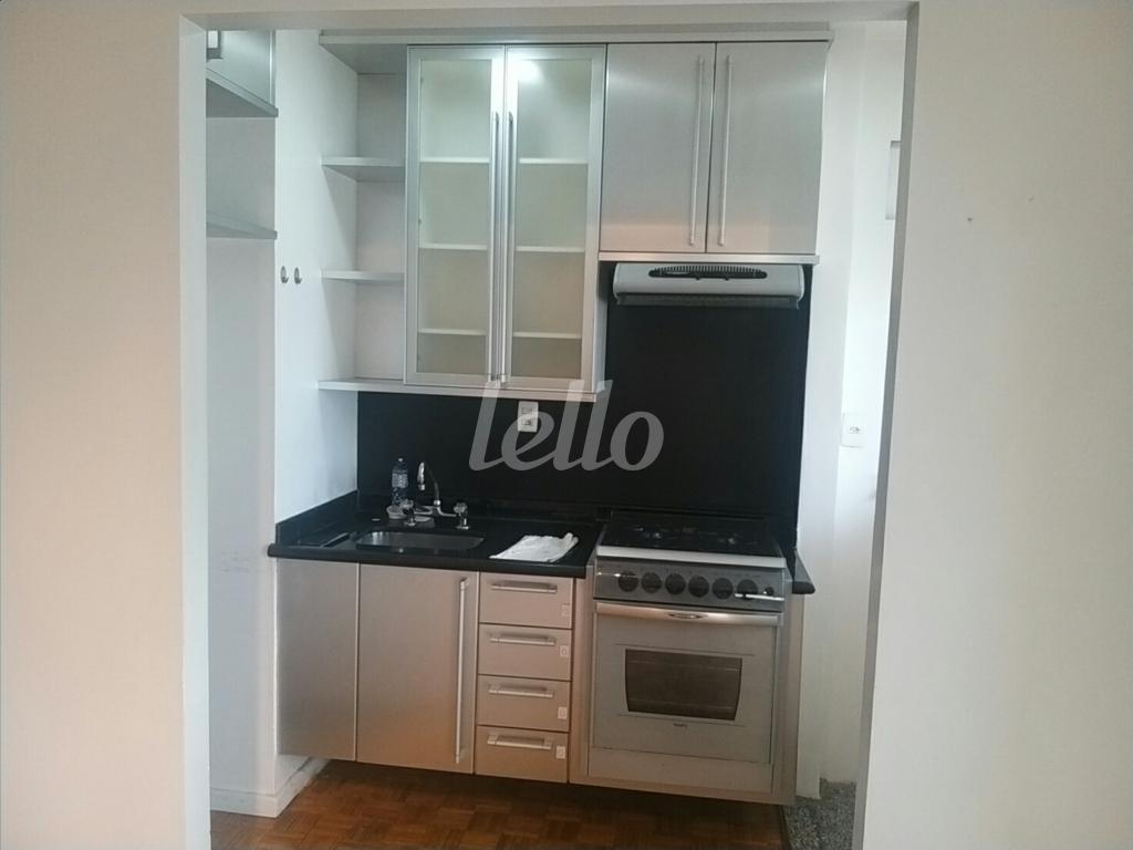 COZINHA de Apartamento à venda, Padrão com 60 m², 1 quarto e 1 vaga em Vila Nova Conceição - São Paulo