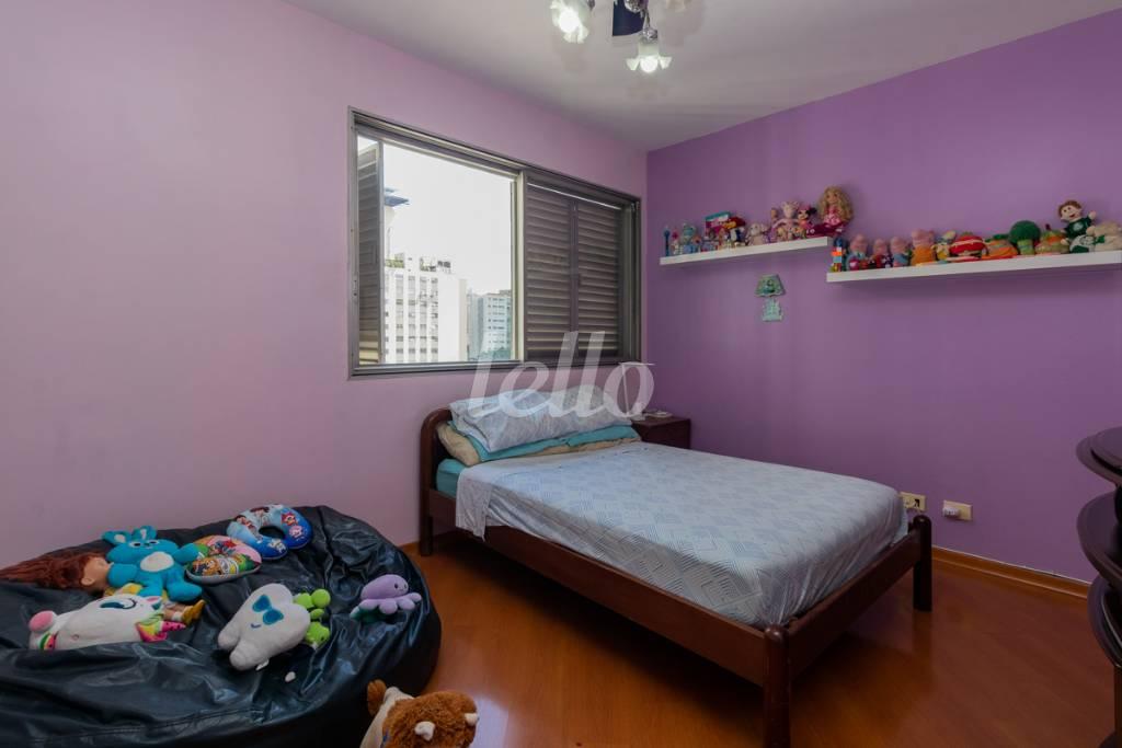 DORMITÓRIO 2 de Apartamento à venda, Padrão com 234 m², 4 quartos e 1 vaga em Cerqueira César - São Paulo