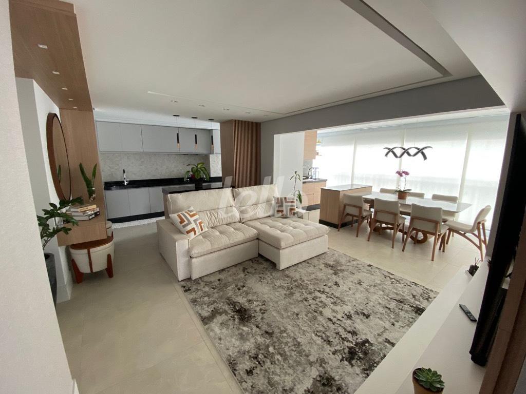 SALA de Apartamento à venda, Padrão com 110 m², 3 quartos e 2 vagas em Cidade Mãe do Céu - São Paulo