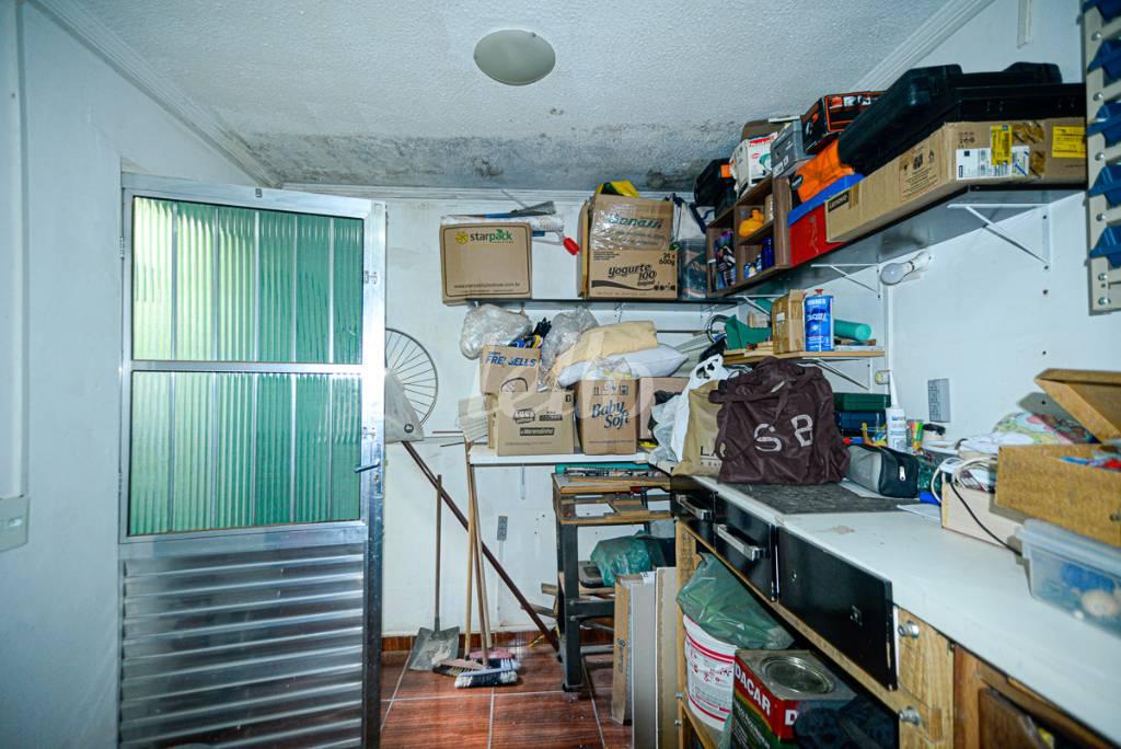 DEPÓSITO de Casa à venda, sobrado com 150 m², 3 quartos e 2 vagas em Santana - São Paulo