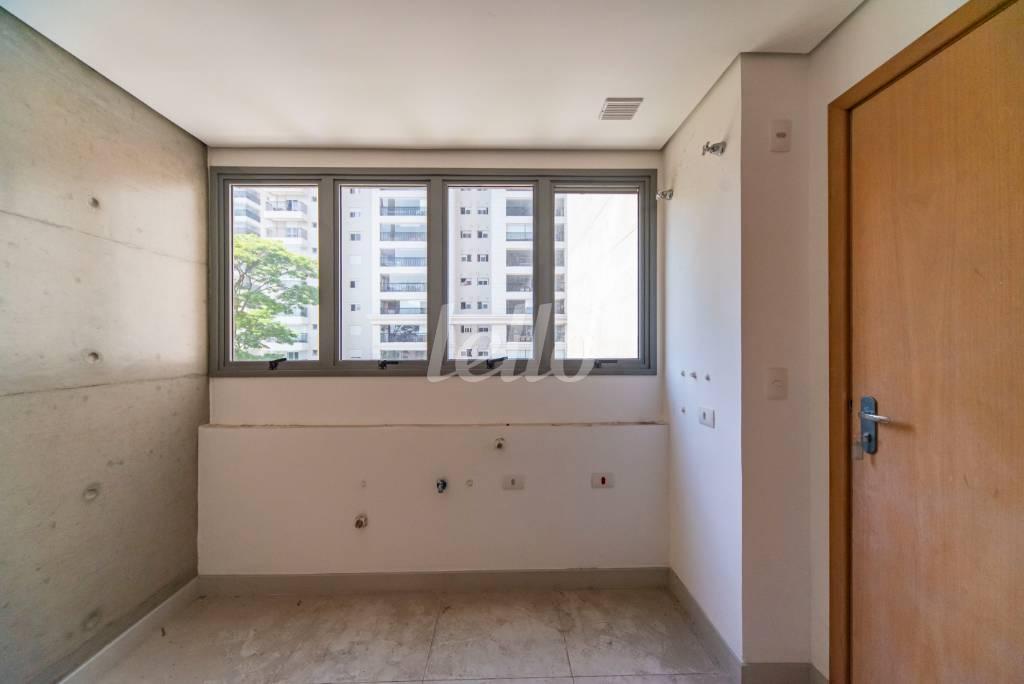 ÁREA DE SERVIÇO de Apartamento à venda, Padrão com 120 m², 3 quartos e 3 vagas em Campestre - Santo André