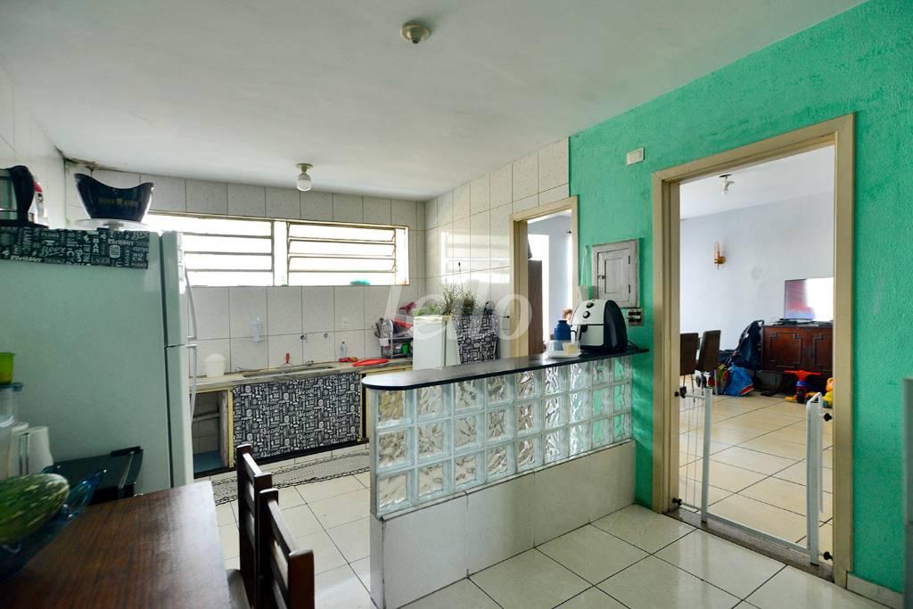 COZINHA de Apartamento à venda, Padrão com 140 m², 3 quartos e 2 vagas em Pinheiros - São Paulo