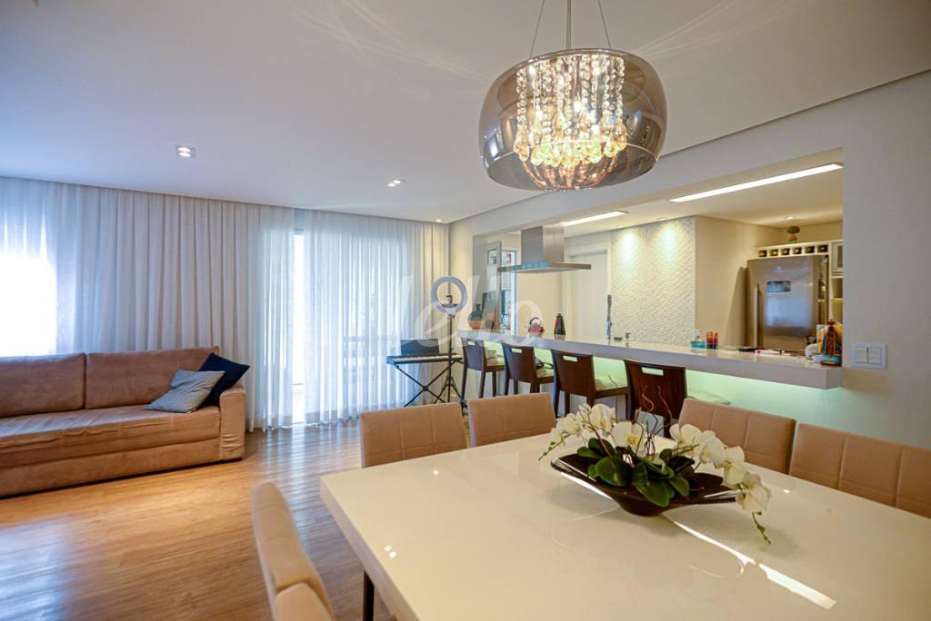 SALA de Apartamento à venda, Padrão com 100 m², 2 quartos e 2 vagas em Mooca - São Paulo
