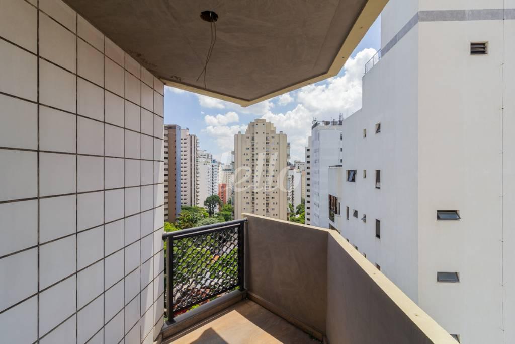 VARANDA de Apartamento à venda, Padrão com 202 m², 3 quartos e 3 vagas em Planalto Paulista - São Paulo