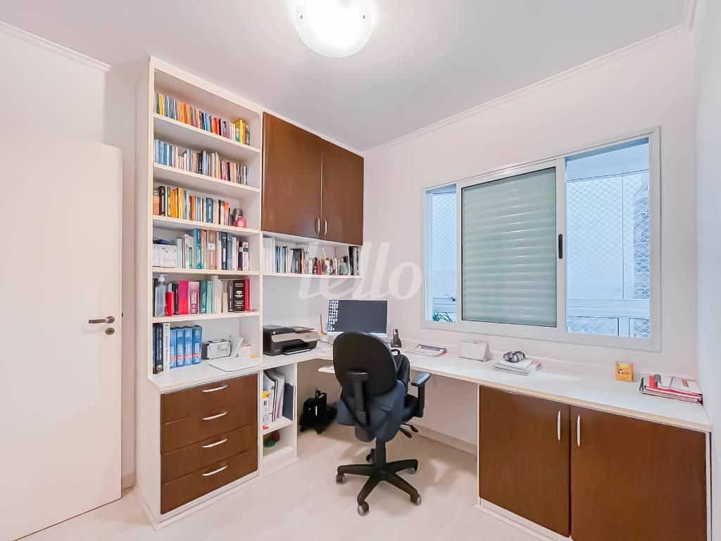 16 QUARTO 1 (1) de Apartamento à venda, Padrão com 120 m², 3 quartos e 3 vagas em Saúde - São Paulo