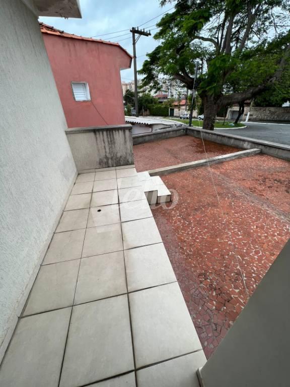 TERRAÇO de Casa à venda, sobrado com 197 m², 4 quartos e 4 vagas em Jardim Oriental - São Paulo