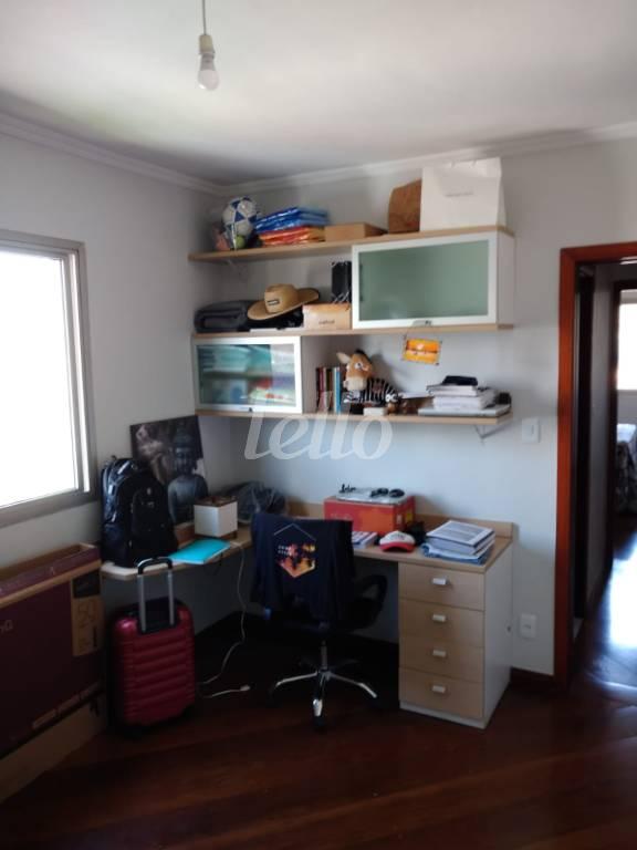 DORMITÓRIO de Apartamento à venda, Padrão com 75 m², 2 quartos e 1 vaga em Vila Valparaíso - Santo André