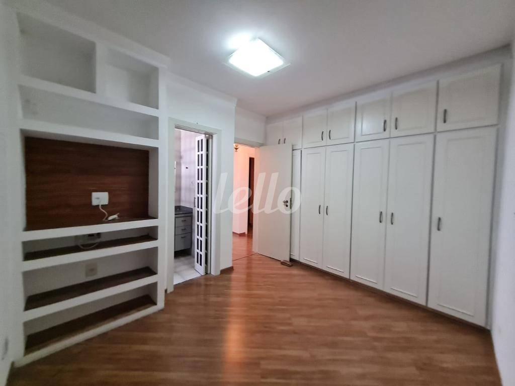 DORMITORIO de Apartamento à venda, Padrão com 143 m², 3 quartos e 2 vagas em Vila Prudente - São Paulo