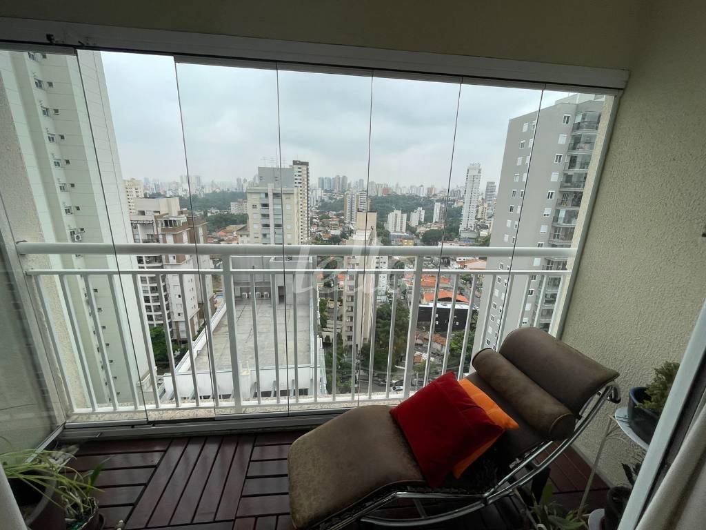 SACADA de Apartamento à venda, Padrão com 60 m², 2 quartos e 1 vaga em Vila Mariana - São Paulo