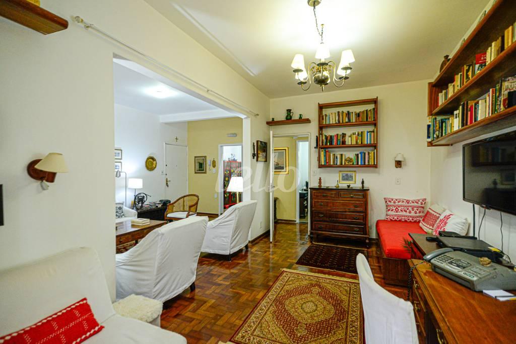 SALA de Apartamento à venda, Padrão com 115 m², 2 quartos e 1 vaga em Bela Vista - São Paulo