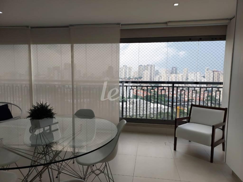 VARANDA de Apartamento à venda, Padrão com 147 m², 3 quartos e 2 vagas em Chácara Klabin - São Paulo