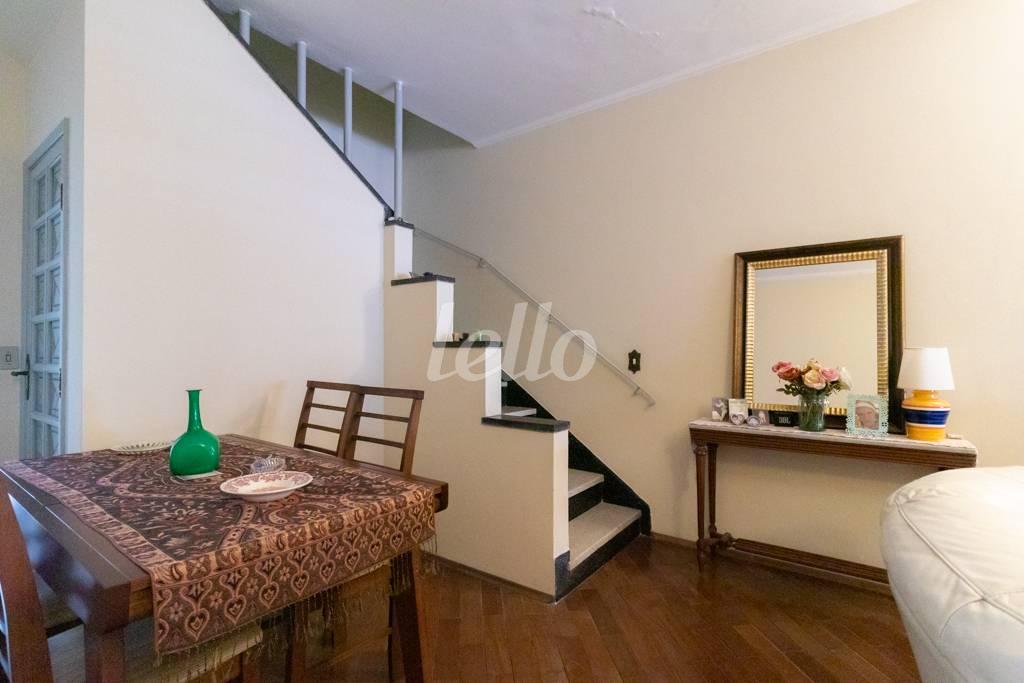 SALA de Casa à venda, sobrado com 96 m², e 1 vaga em Vila Anglo Brasileira - São Paulo