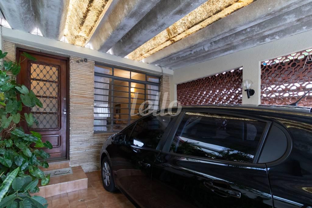 GARAGEM de Casa à venda, sobrado com 96 m², e 1 vaga em Vila Anglo Brasileira - São Paulo
