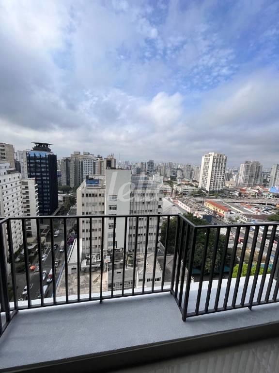 VISTA de Apartamento à venda, Padrão com 27 m², 1 quarto e em Vila Mariana - São Paulo