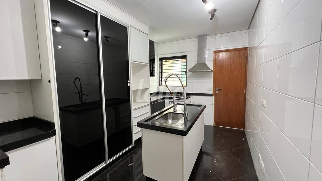 COZINHA de Casa à venda, sobrado com 265 m², 3 quartos e 4 vagas em Vila Formosa - São Paulo