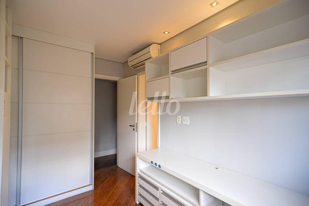 SUITE de Apartamento à venda, Padrão com 215 m², 4 quartos e 3 vagas em Vila Pompeia - São Paulo