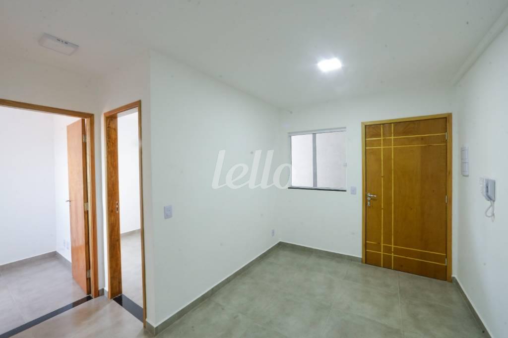 3 de Apartamento à venda, Padrão com 41 m², 2 quartos e em Vila Romero - São Paulo