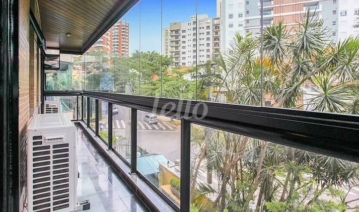 SACADA de Apartamento à venda, Padrão com 330 m², 5 quartos e 4 vagas em Jardim Vila Mariana - São Paulo