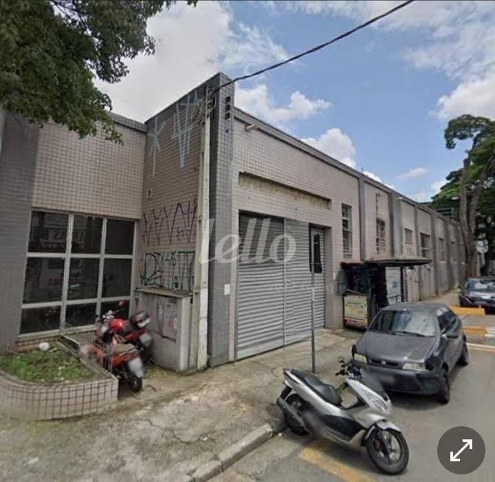 FACHADA de Salão à venda, Padrão com 450 m², e em Vila América - Santo André