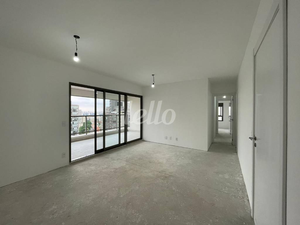 LIVING de Apartamento à venda, Padrão com 104 m², 3 quartos e 2 vagas em Vila Mariana - São Paulo