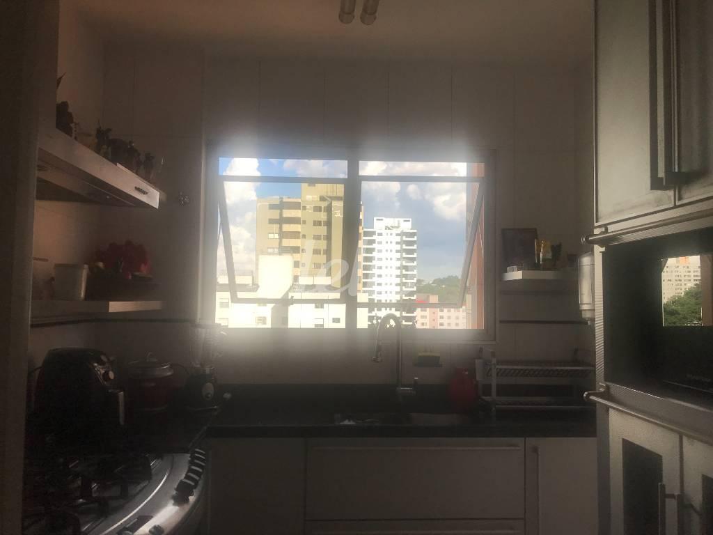 COZINHA de Apartamento à venda, cobertura - Padrão com 240 m², 2 quartos e 2 vagas em Indianópolis - São Paulo
