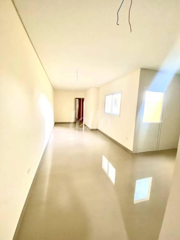 SALA DOIS AMBIENTES de Apartamento à venda, Padrão com 58 m², 2 quartos e 1 vaga em Parque Oratório - Santo André