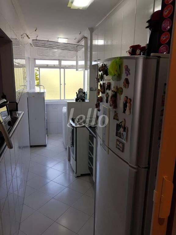 COZINHA E ÁREA DE SERVIÇO de Apartamento à venda, Padrão com 50 m², 2 quartos e em Brás - São Paulo