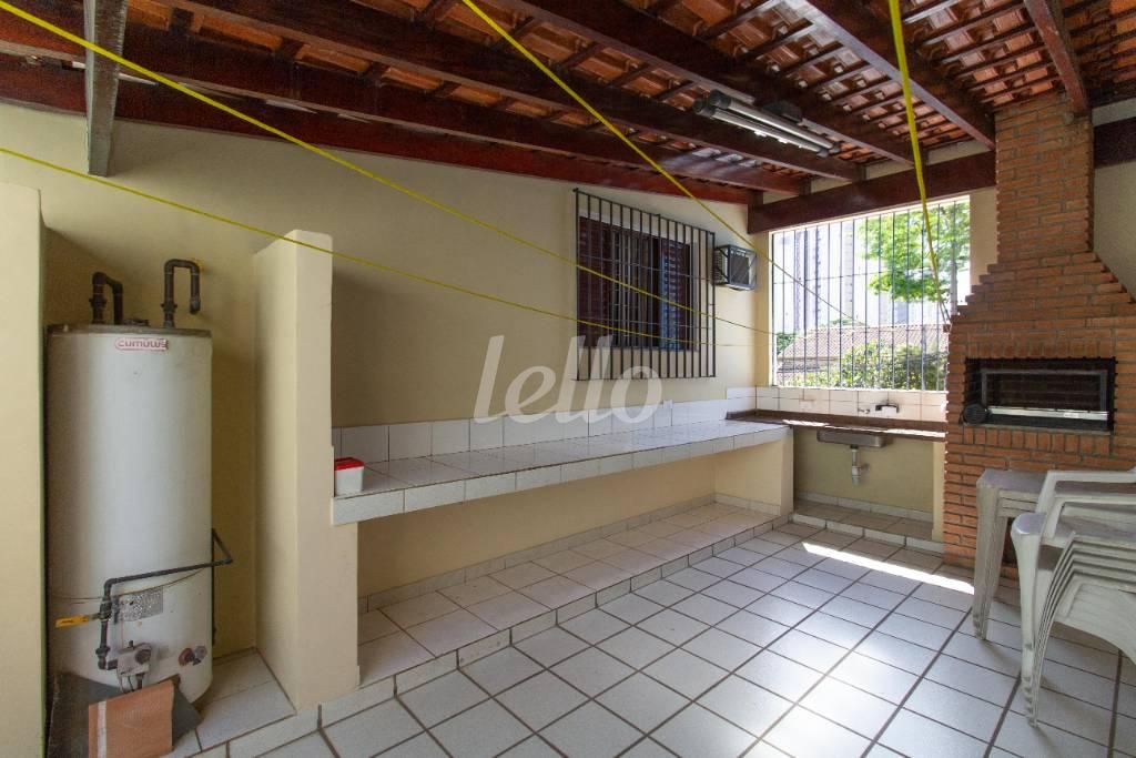 ÁREA GOURMET de Casa à venda, sobrado com 255 m², 3 quartos e 4 vagas em Vila Augusta - Guarulhos