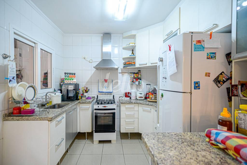 COZINHA de Casa à venda, em condomínio - sobrado com 103 m², 3 quartos e 2 vagas em Saúde - São Paulo