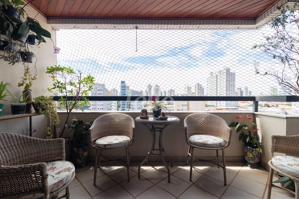 VARANDA de Apartamento à venda, Padrão com 116 m², 4 quartos e 3 vagas em Mooca - São Paulo