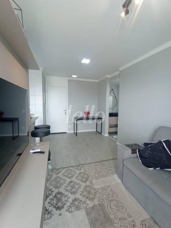 SALA de Apartamento à venda, Padrão com 40 m², 1 quarto e 1 vaga em Vila Carioca - São Paulo