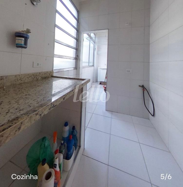 COZINHA de Apartamento à venda, Padrão com 90 m², 2 quartos e em Bom Retiro - São Paulo