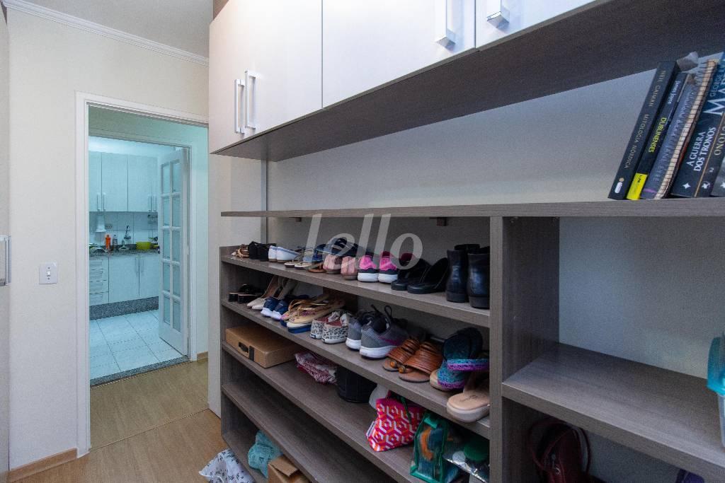 CLOSET de Apartamento à venda, Padrão com 71 m², 3 quartos e 1 vaga em Parque Mandaqui - São Paulo