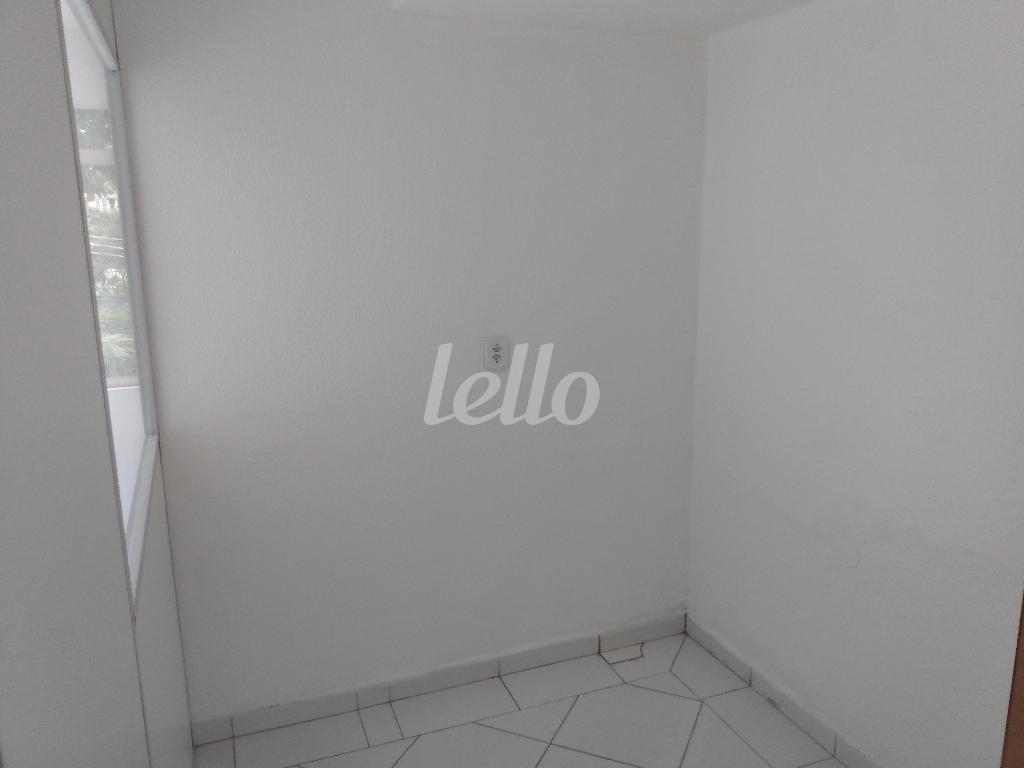 SALA 2 de Sala / Conjunto para alugar, Padrão com 36 m², e em Penha de França - São Paulo