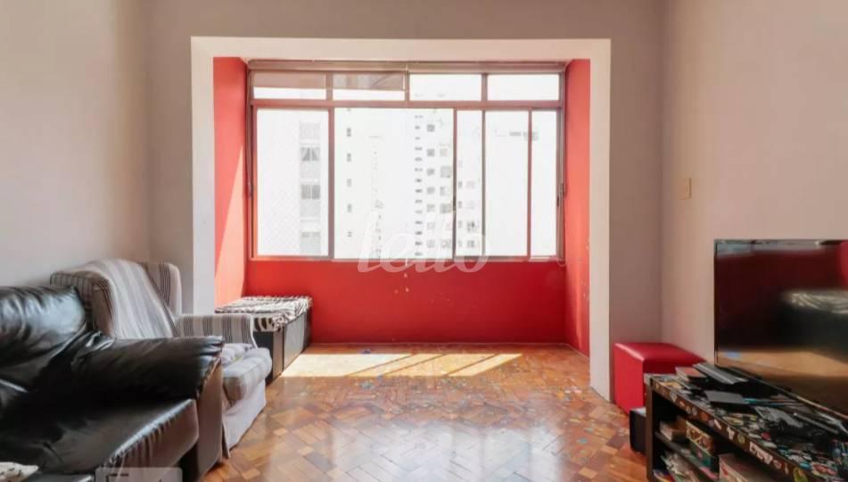 SALA de Apartamento à venda, Padrão com 113 m², 2 quartos e em Jardins - São Paulo