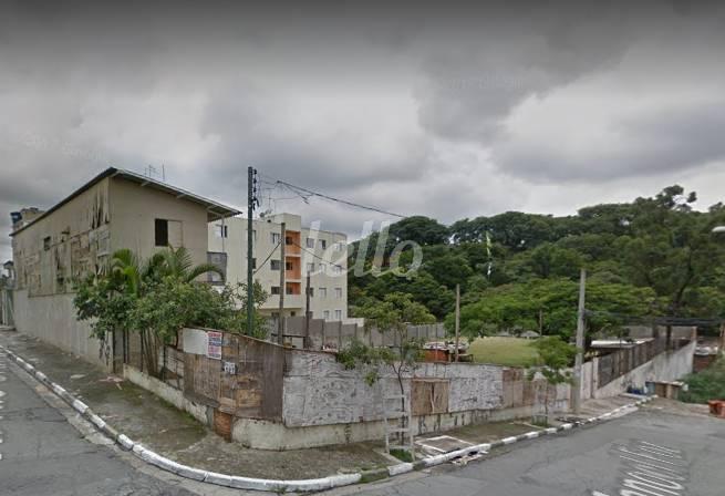 TERRENO 1 de Área / Terreno à venda, Padrão com 1955 m², e em Cidade Brasil - Guarulhos