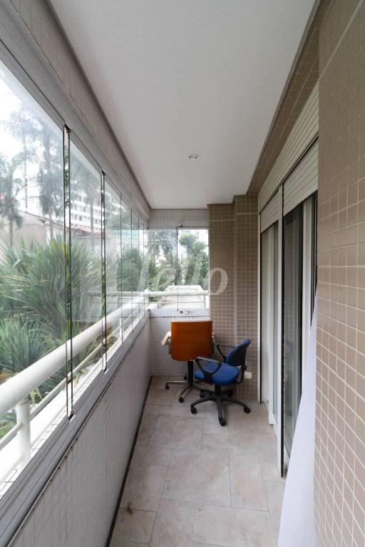 SACADA DA SUÍTE 3 de Apartamento para alugar, Padrão com 262 m², 3 quartos e 4 vagas em Paraíso - São Paulo