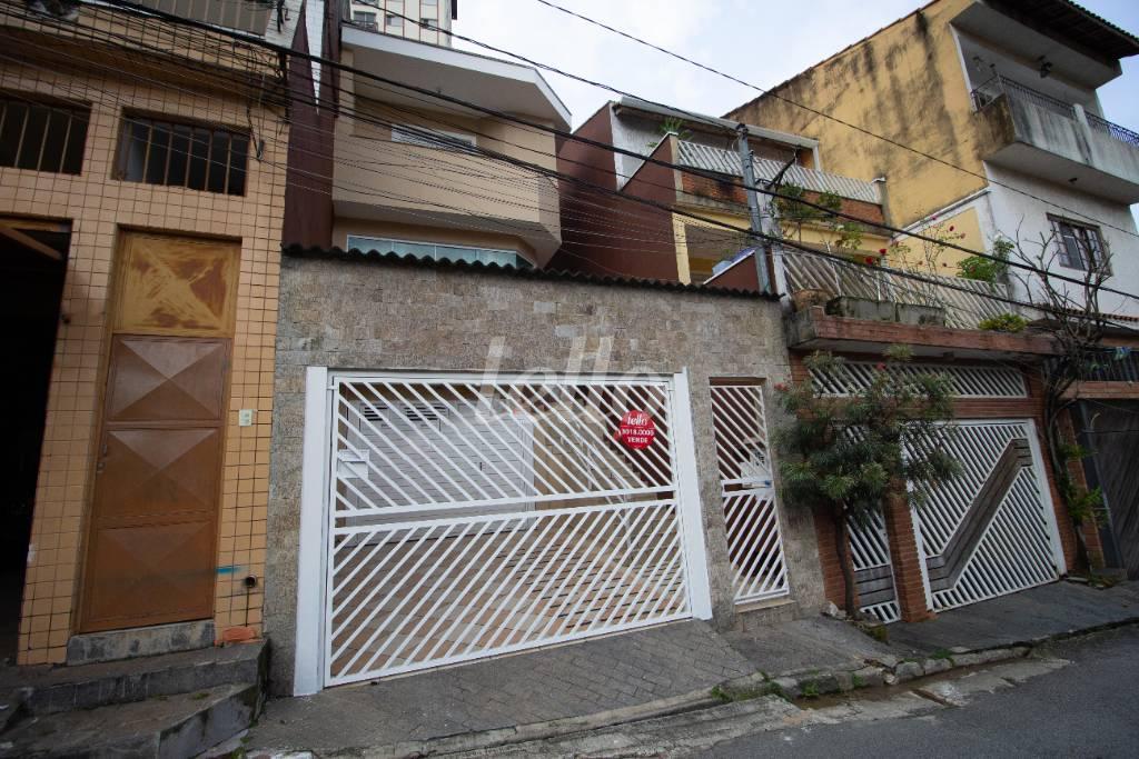 FACHADA de Casa à venda, sobrado com 180 m², 3 quartos e 4 vagas em Mandaqui - São Paulo