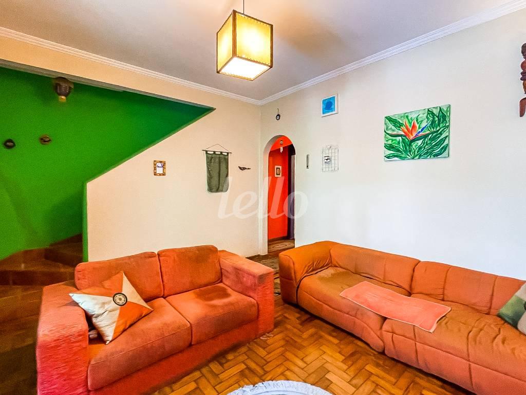 5 SALA de Casa à venda, sobrado com 120 m², 2 quartos e 1 vaga em Bela Vista - São Paulo