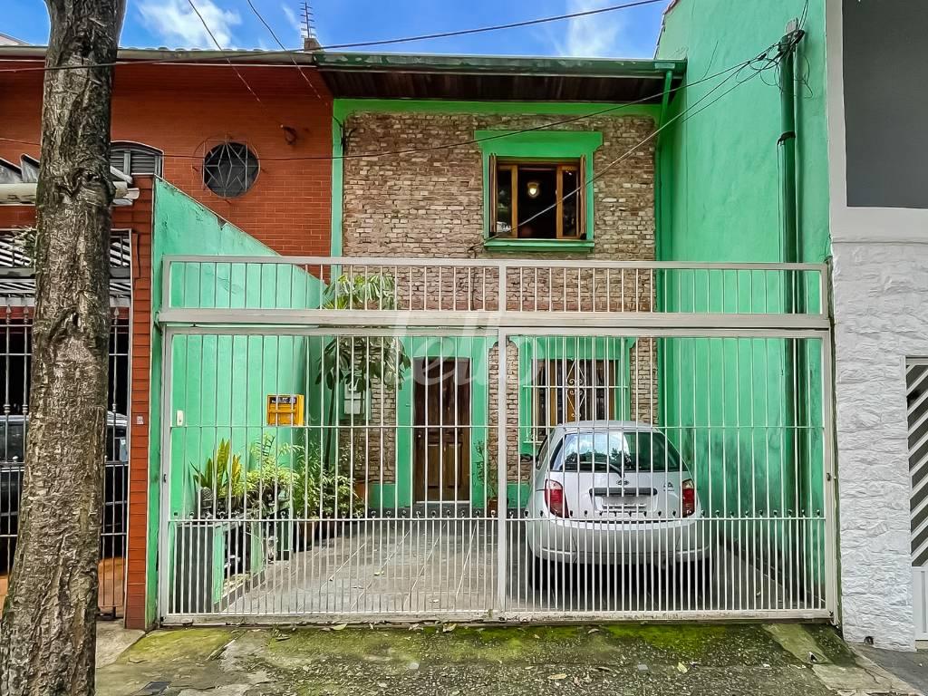 45 FACHADA de Casa à venda, sobrado com 120 m², 2 quartos e 1 vaga em Bela Vista - São Paulo
