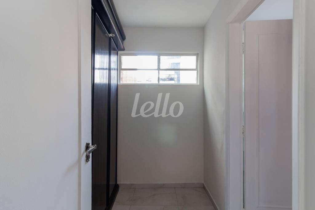 CLOSET de Apartamento para alugar, Padrão com 100 m², 2 quartos e em Jardim Paulista - São Paulo