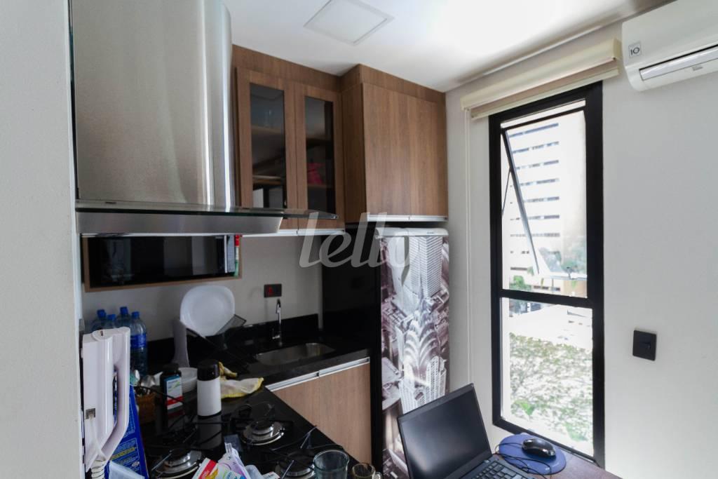 COZINHA de Apartamento para alugar, Padrão com 35 m², 1 quarto e 1 vaga em Moema - São Paulo