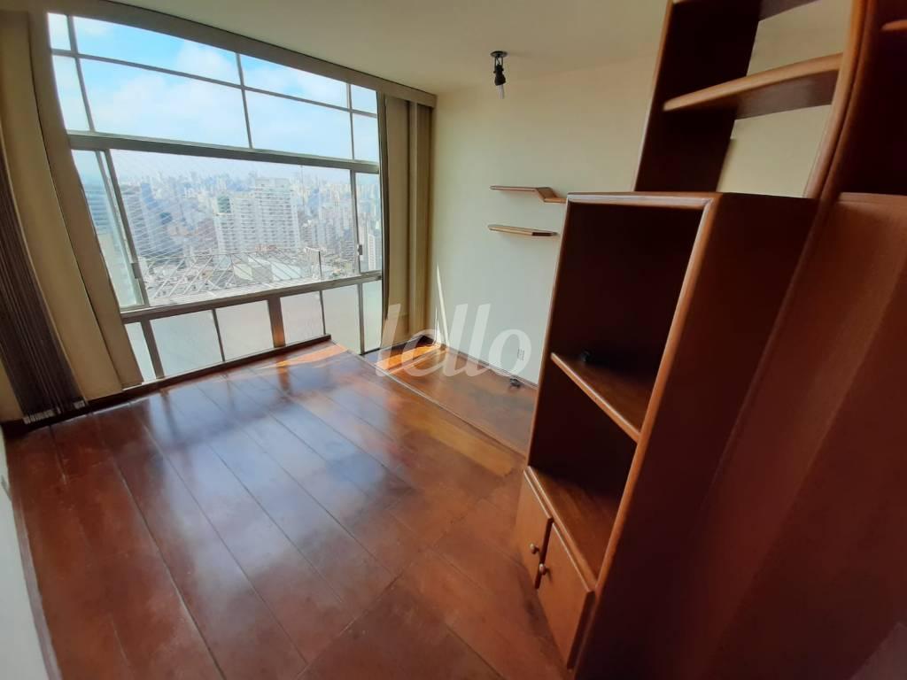 SALA QUARTO de Apartamento à venda, Padrão com 37 m², 1 quarto e em República - São Paulo