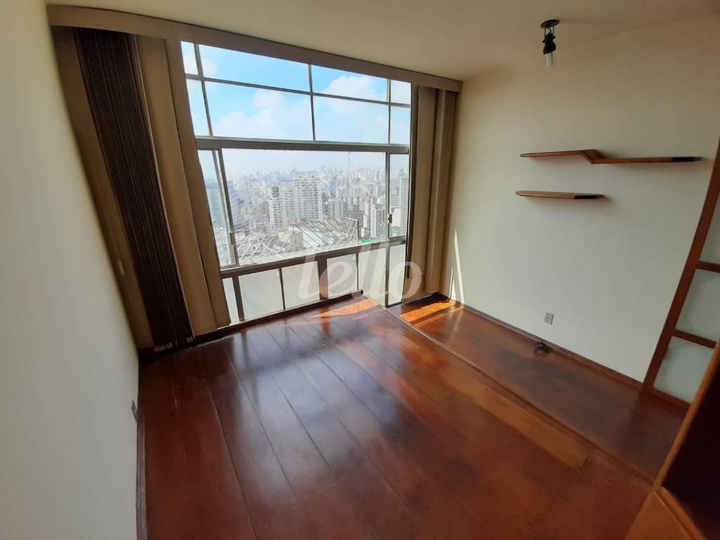 SALA QUARTO de Apartamento à venda, Padrão com 37 m², 1 quarto e em República - São Paulo