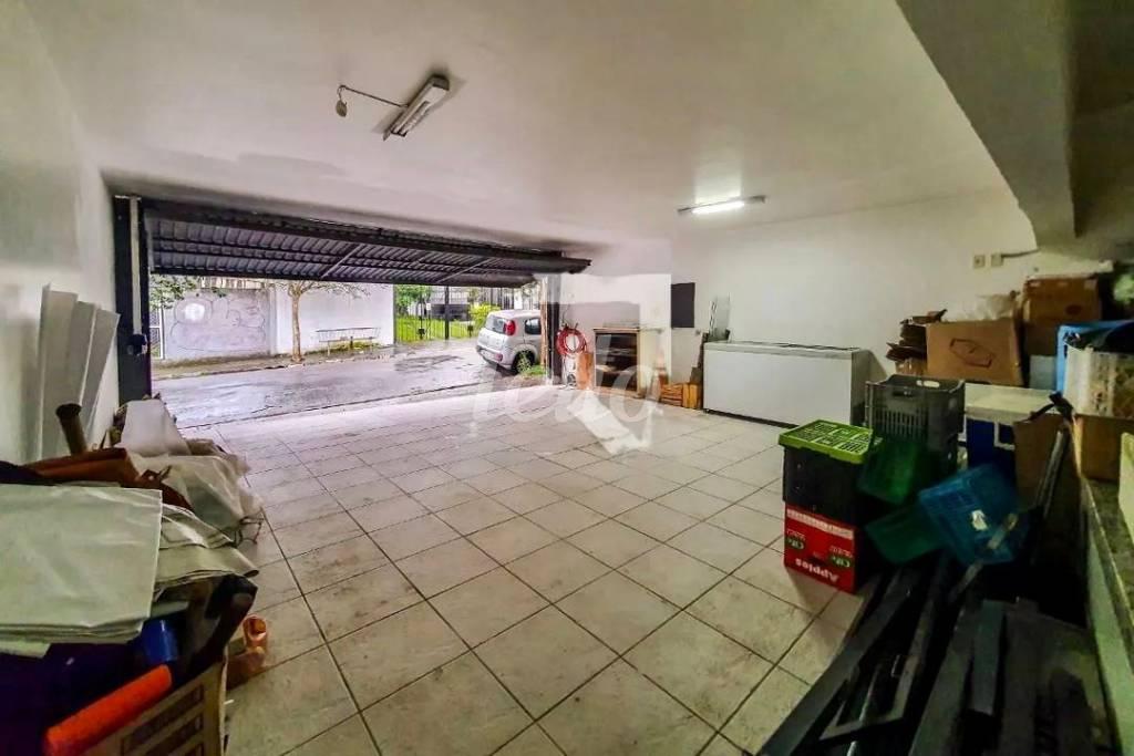 GARAGEM de Casa à venda, sobrado com 450 m², 6 quartos e 4 vagas em Vila Mariana - São Paulo