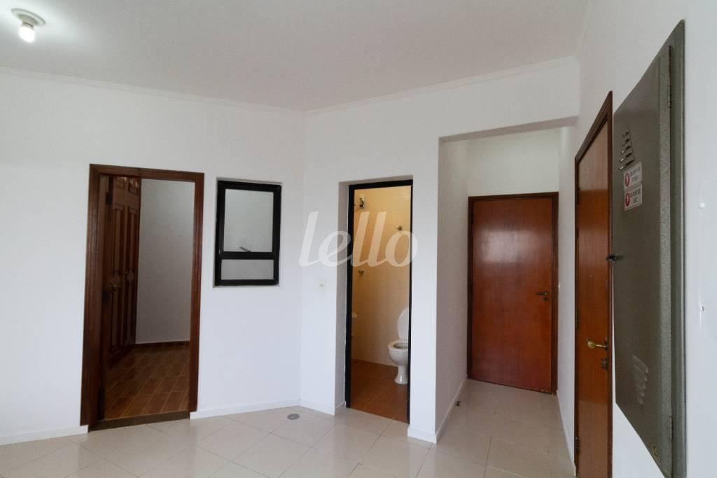 ÁREA DE SERVIÇO de Apartamento para alugar, Padrão com 250 m², e 3 vagas em Jardim Paulista - São Paulo