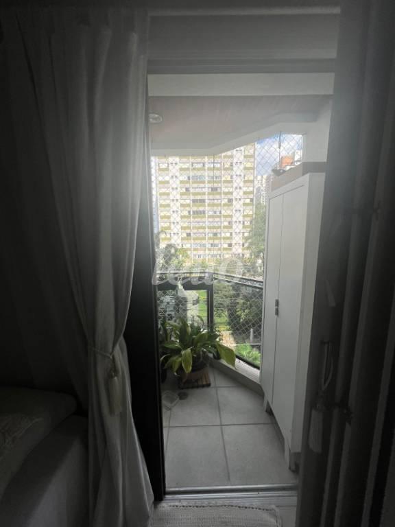 SACADA DORMITORIO de Apartamento à venda, Padrão com 50 m², 2 quartos e 1 vaga em Campo Belo - São Paulo